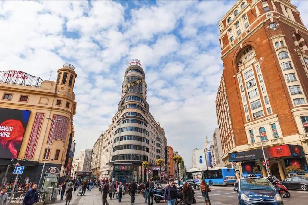 Apartments Plaza Callao Madrid Exteriér fotografie
